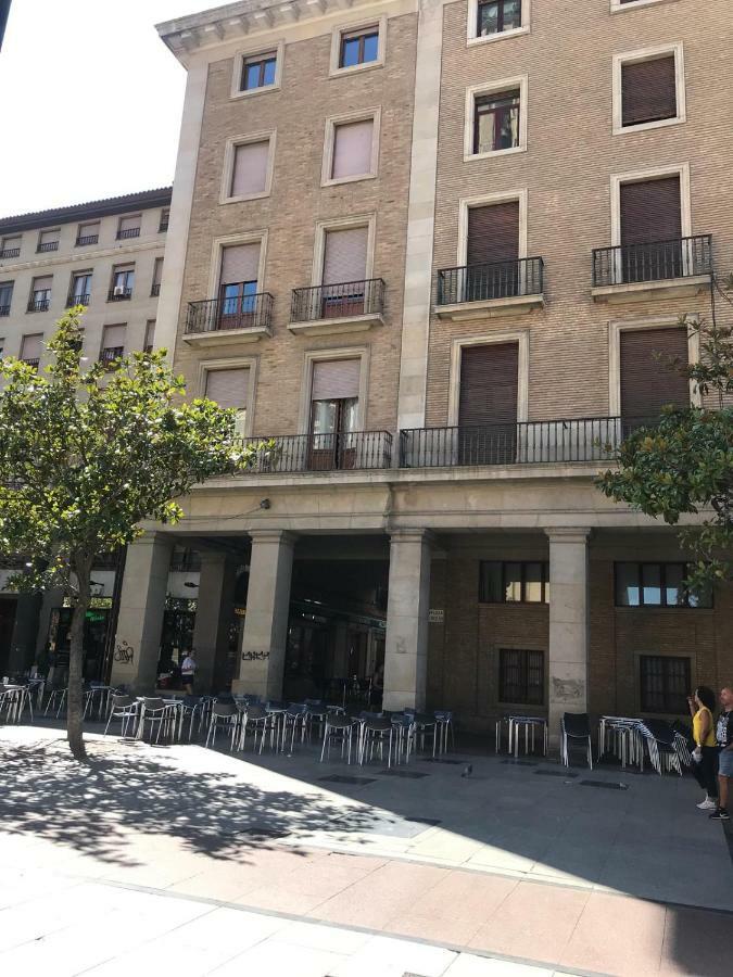 Ferienwohnung Az El Balcon A La Basilica II - Vistas Inmejorables A La Basilica Del Pilar! Saragossa Exterior foto